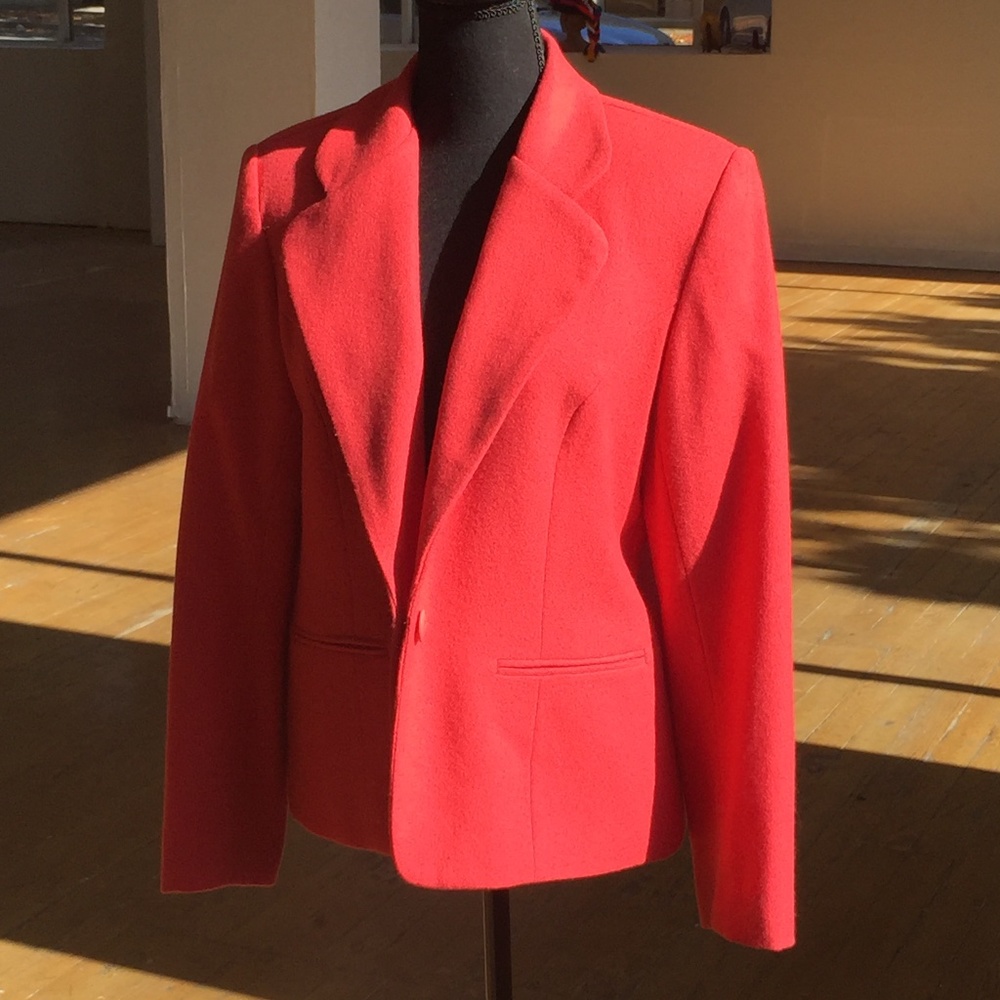 Rose Pink Wool Blazer - Picture 5 of 6